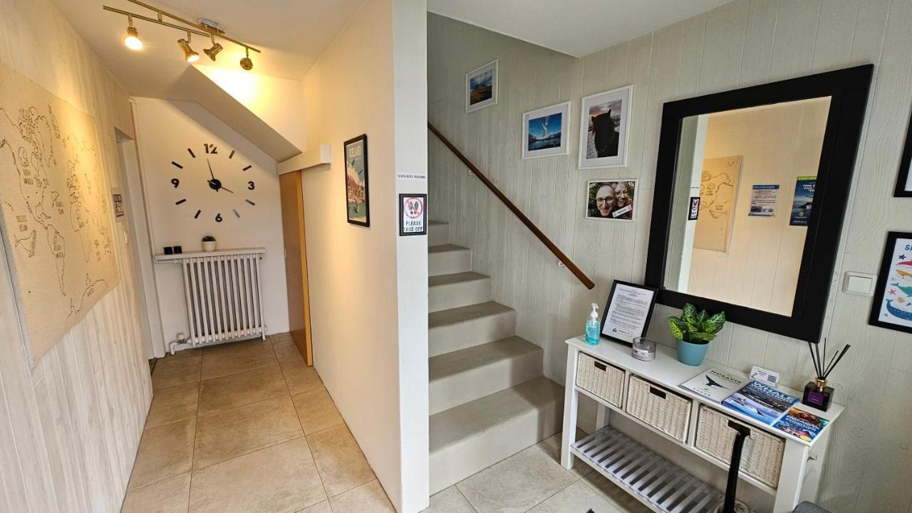 B&B Rooms Husavik 3 Exterior photo